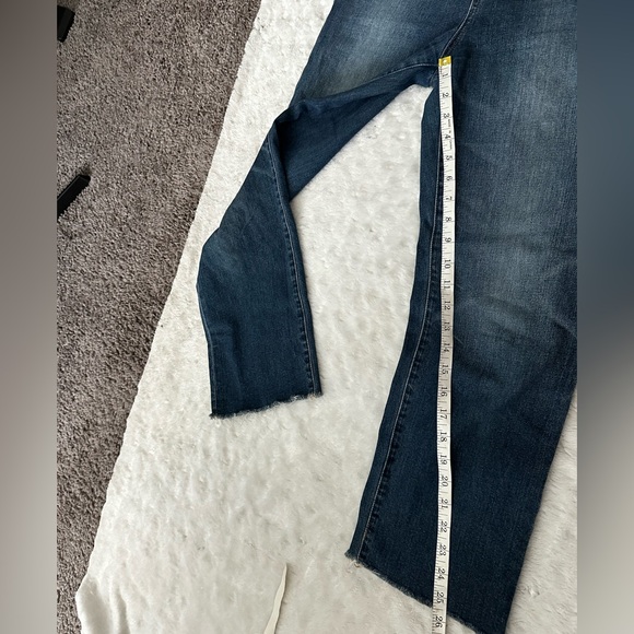 MADEWELL High Rise Straight Frayed Ankle Jean - Picture 9 of 10